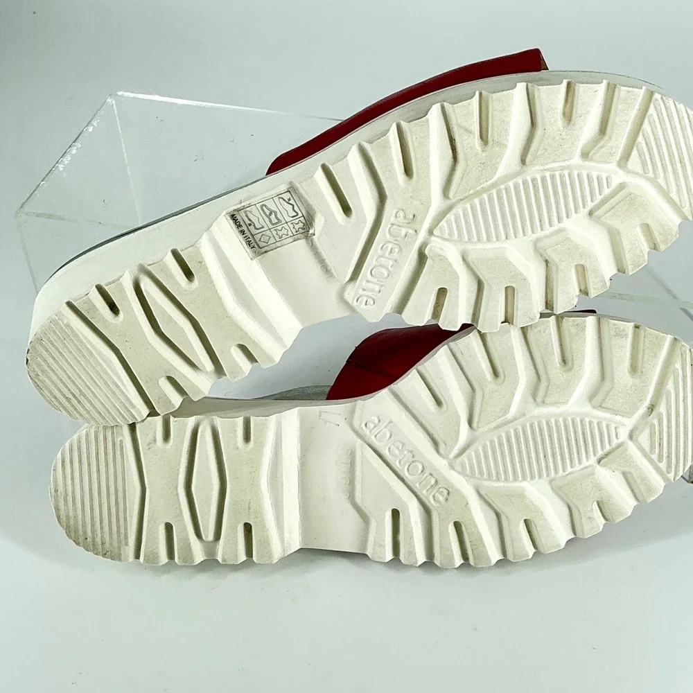 Ron White Size 39 US 8.5 Red Leather Abetone Slide Sandals NEW Carley $395